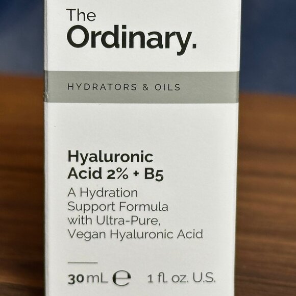 The Ordinary Hyaluronic Acid 2% + B5 Moisturizing Serum 1 fl. oz. NEW - Picture 3 of 4